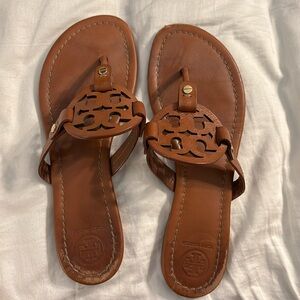 Tory Burch Sandals. Gold and tan